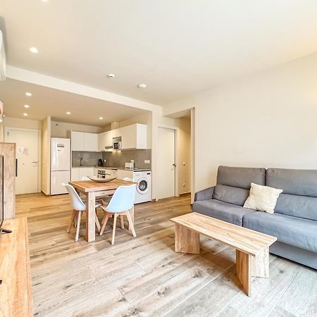 Can Cintet 1 Apartamento En La Plaza De Besalú Kültér fotó