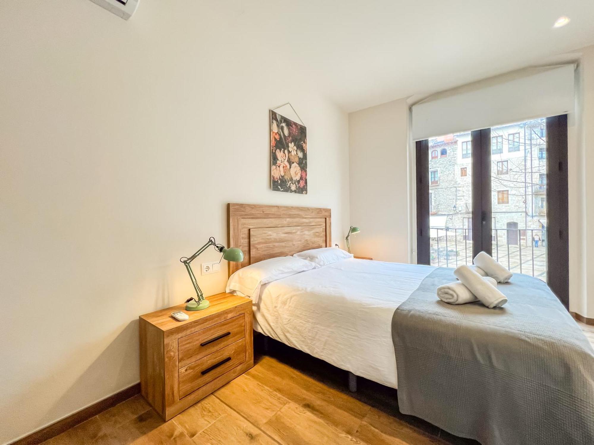 Can Cintet 1 Apartamento En La Plaza De Besalú Kültér fotó