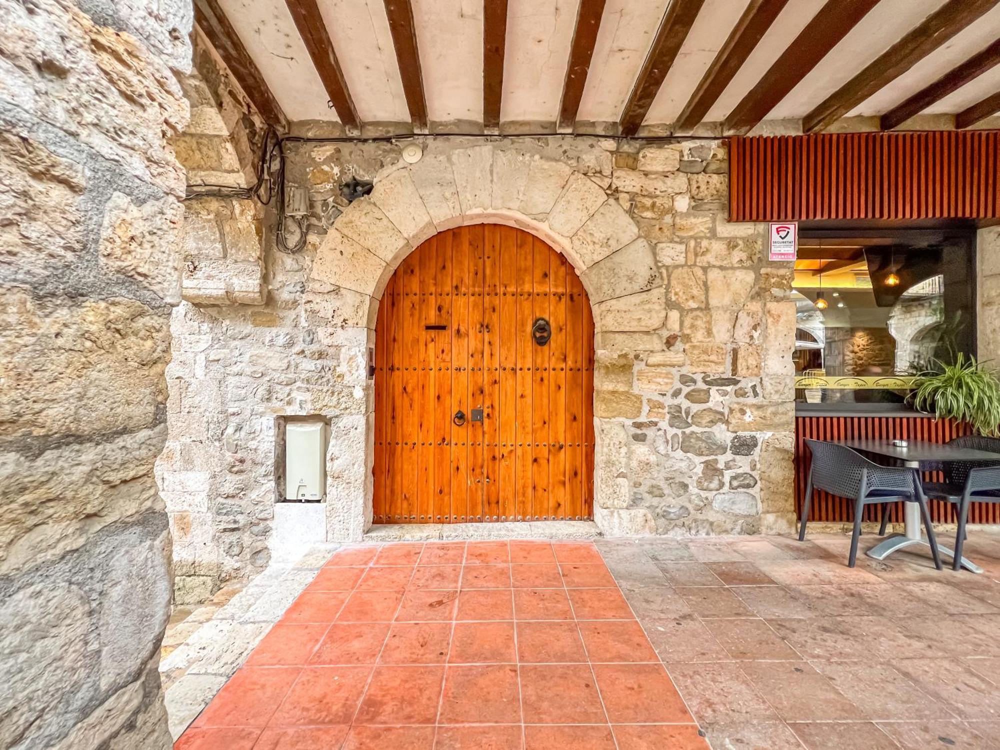 Can Cintet 1 Apartamento En La Plaza De Besalú Kültér fotó